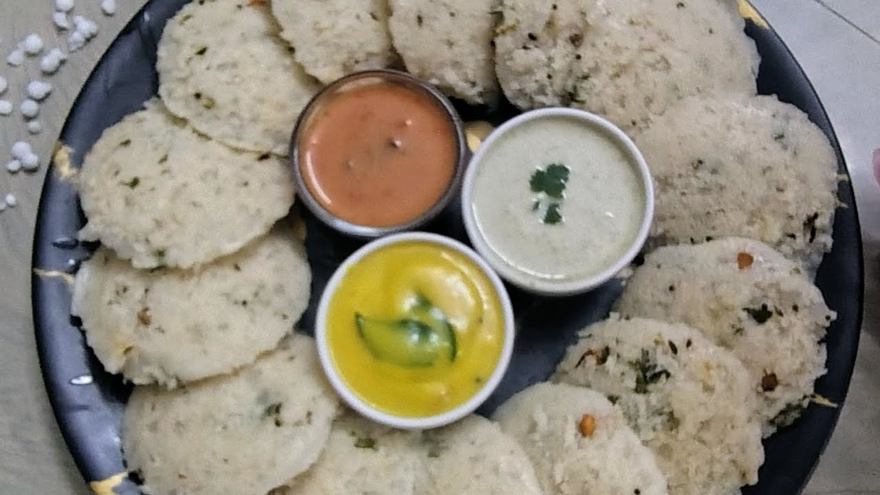 ఎలాంటి పప్పులు గ్రైండ్ చెయ్యకుండా ఇన్స్టంట్ గా చేసే టిఫిన్|సగ్గుబియ్యం రవ్వ ఇడ్లీ |Sabudana idli|