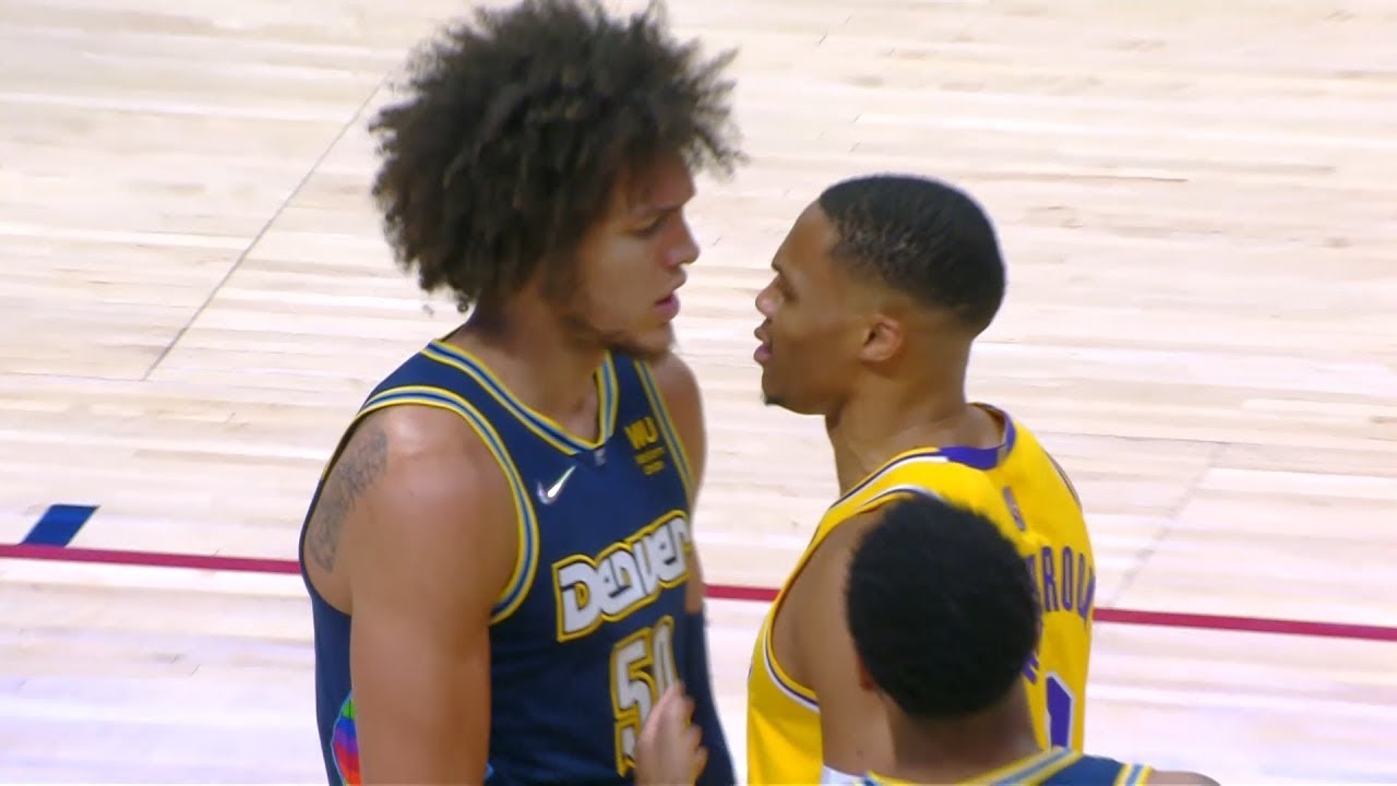 Russell Westbrook fight Aaron Gordon & LeBron watched like a disappointed Dad😂