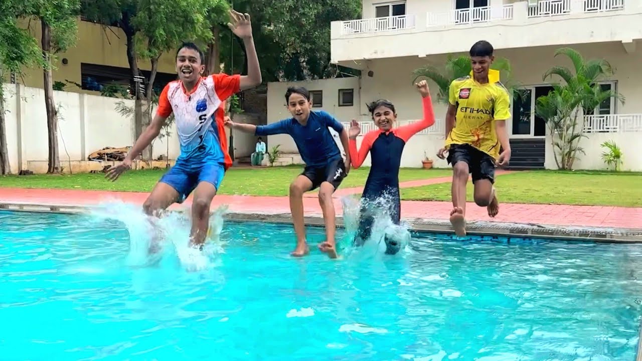 Swimming Pool Games 💦🤣 & Family Fun! | @v5familyshow
