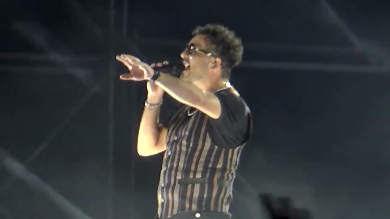 Los Bunkers - No Necesito Pensar (Estadio Santa Laura - 12.03.2023)