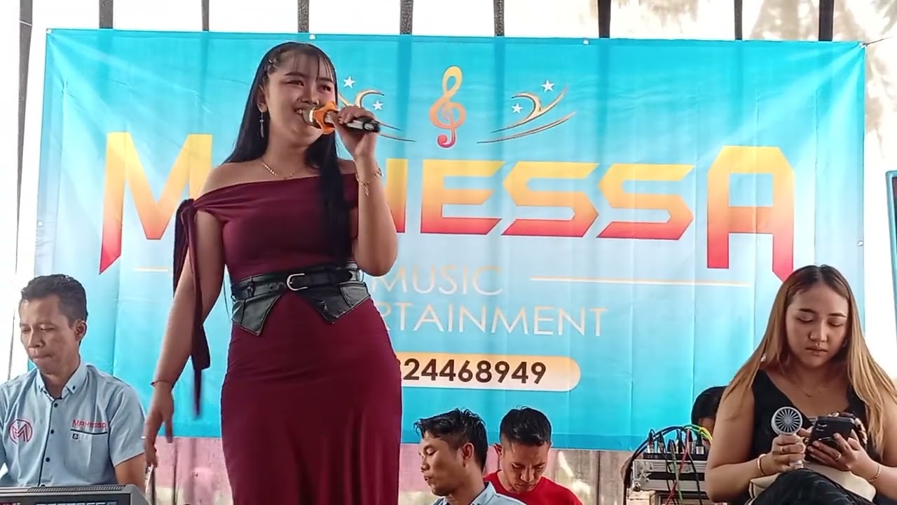 Jayanti Mis Ica Monica Mahessa Intertement acara pernikahan mb Yuni Dan Ms Iqbal Cipicung Madura