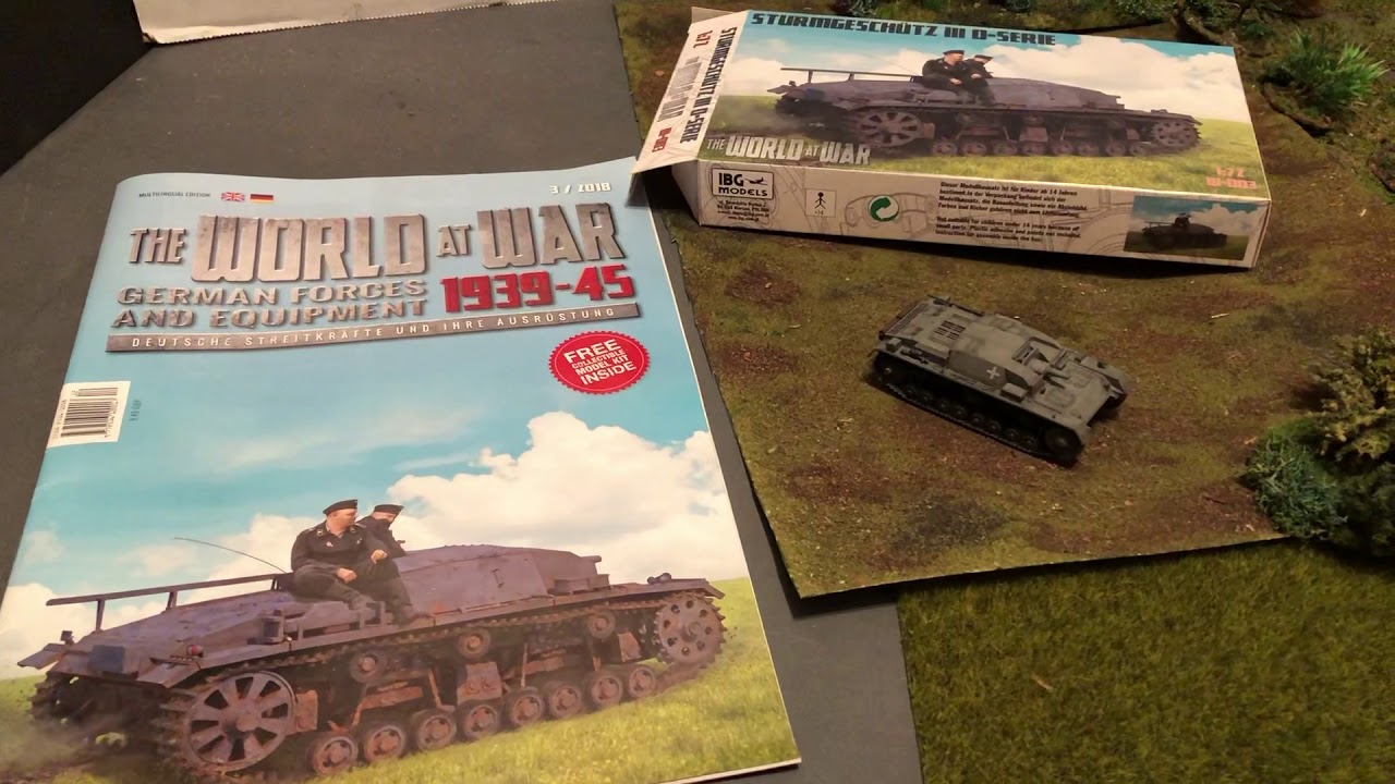 1/72 Sturmgeschutz WW2 tank model by the World at War IBG models and booklet