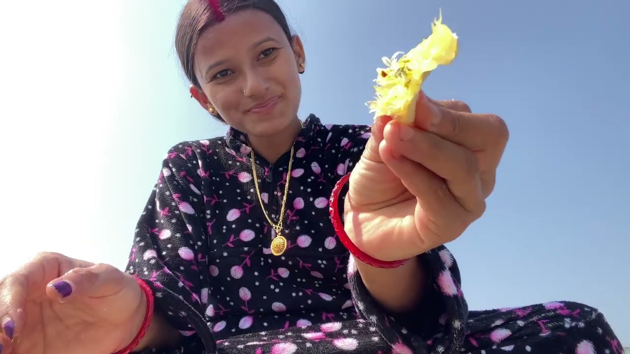 Gham ma basera chuk khadai 😋🥰😘