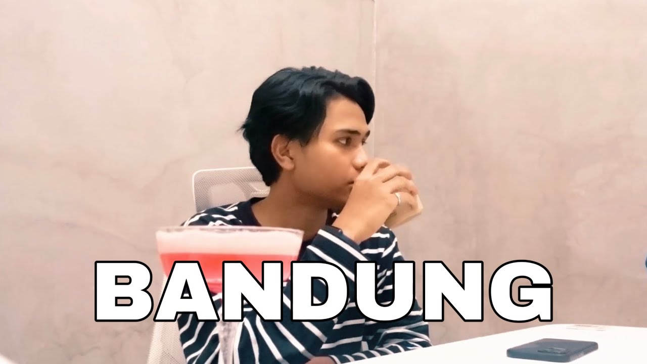 Hadzihi Hayati : Bandung Kamu Kok Cantik Banget :)
