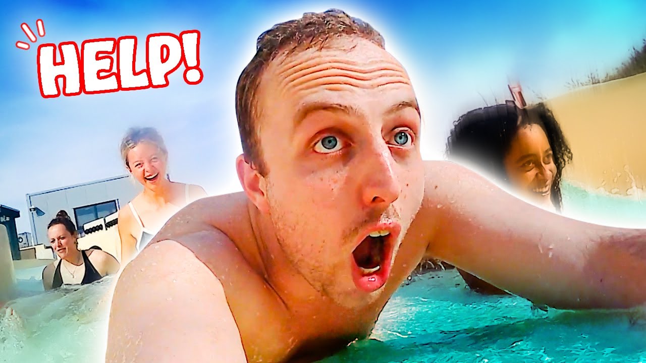 Deze wildwaterbaan is echt BIZAR! 😱💦 - VLOG #94  | Centerparcs Zandvoort