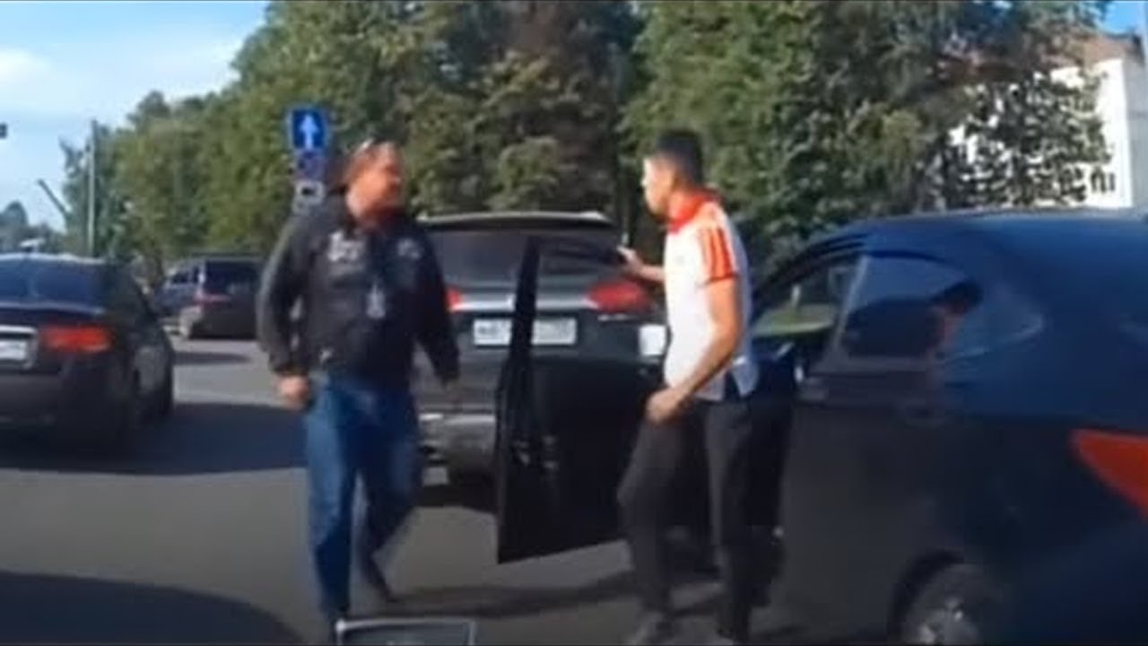 Самоуверенный 