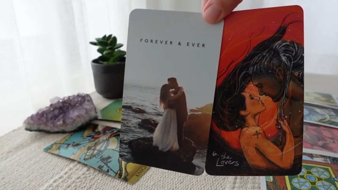 LIBRA♎ They LOVE YOU LIKE CRAZY ! This person is writing and then deleting messages 💖 love Tarot