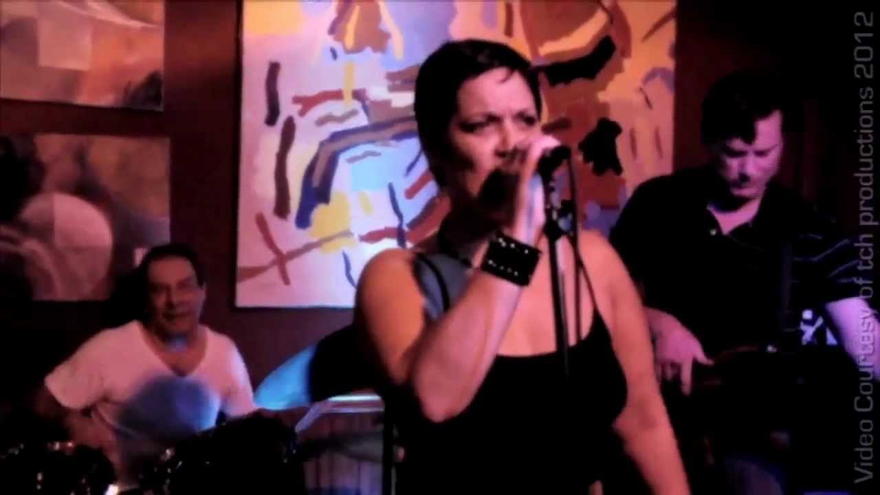 MICHELE MARINO & The Usual Gang Of Idiots