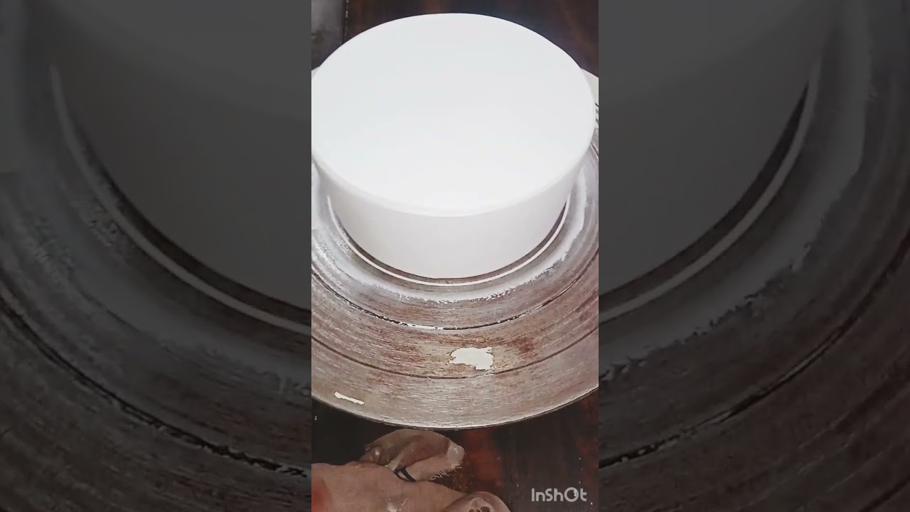 good design cake 💯💕😘😘😘😘👍👍👍👍🥰🥰🥳😘👌👌👌👌