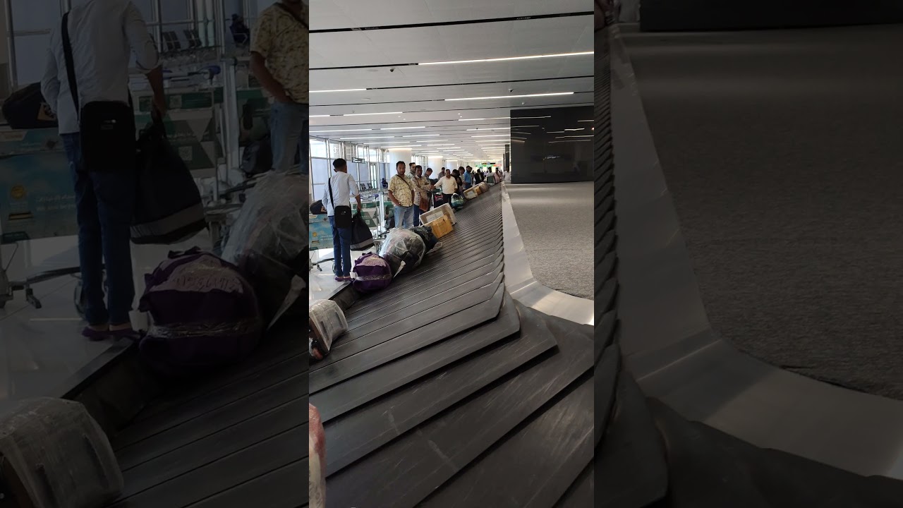Saudi kingkhalid airport luggage belt #foryou #riyadh #vlog #viral #foryou
