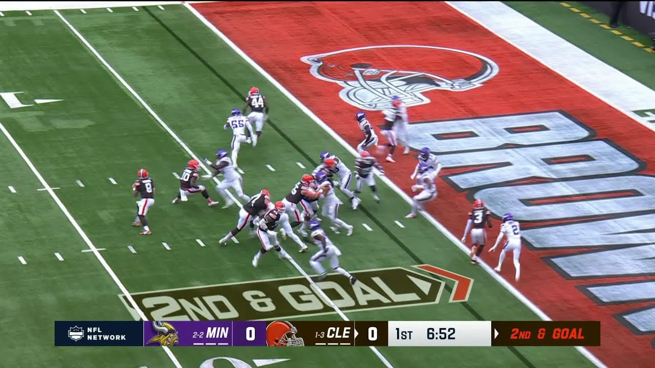 Dillon Gabriel First TD Pass Set Up By Browns Fumble Recovery