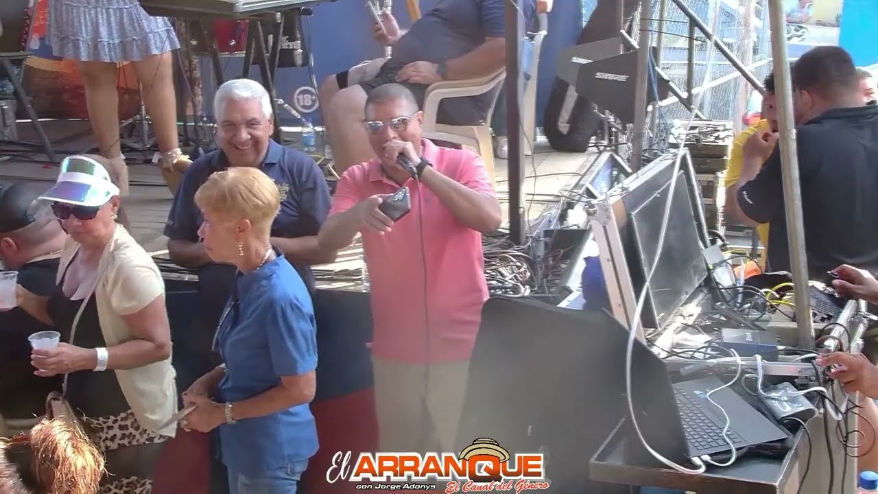 OSVALDO AYALA CARNAVALES JARDIN GLORIA DE SANTO DOMINGO LUNES