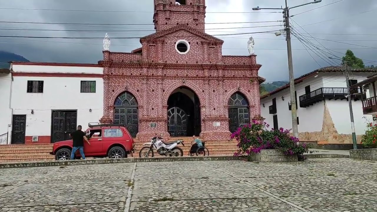 Aventura 4x4 mega Lada Niva 2121 ( Bucaramanga- Charta-Páramo de Berlín )