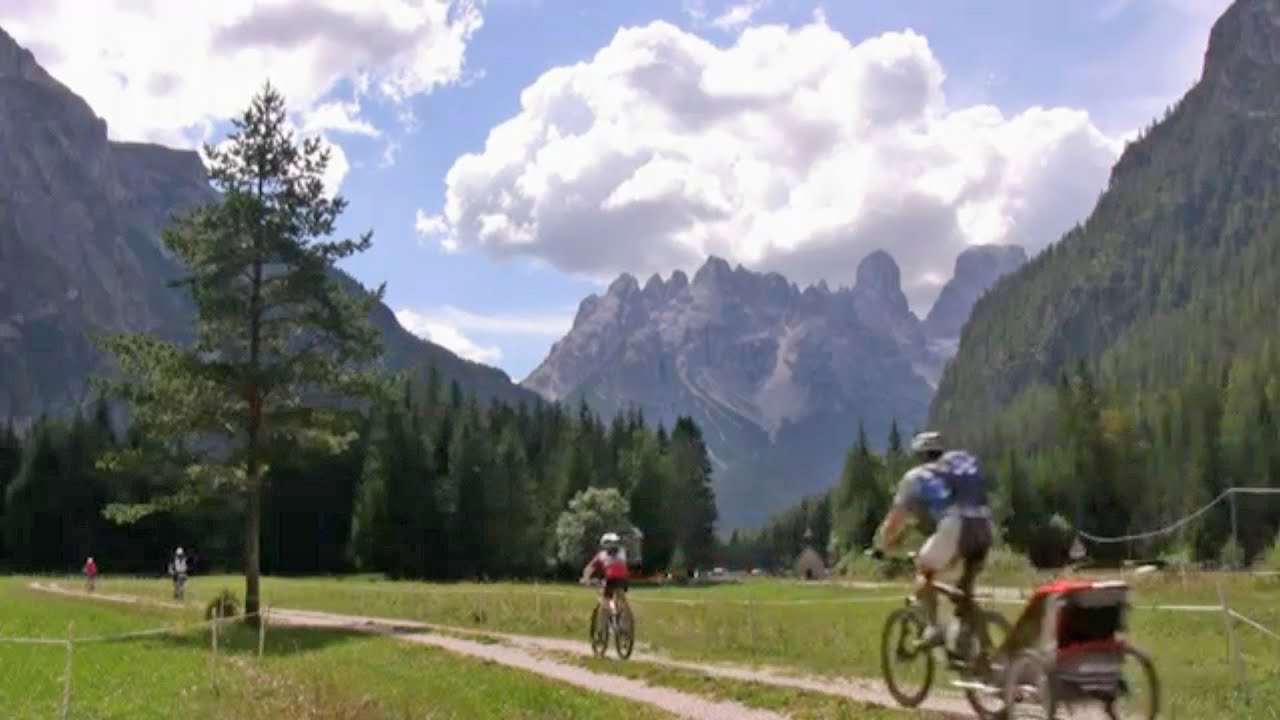 Der Lange Weg der Dolomiten / The Long Trail of the Dolomites