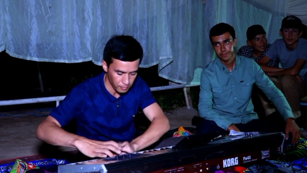 Aymamat Rejepow. Su Durdy bagsyn  sazy, kop yigitler hayyst etdi ozolky gowy alynmadyk diyip.👍👍👍