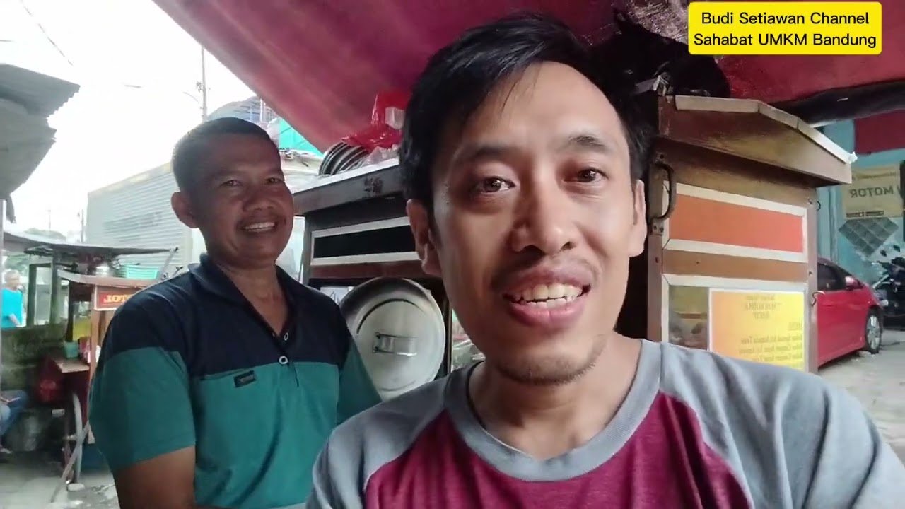 Wisata Kuliner Enak Bubur Ayam Mas KoharJl. Babakan Ciparay Kota Bandung.