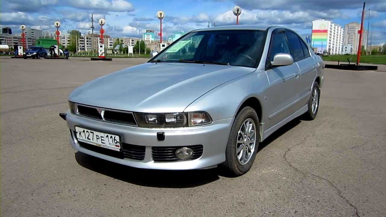 2002 Mitsubishi Galant. Start Up, Engine, and In Depth Tour.