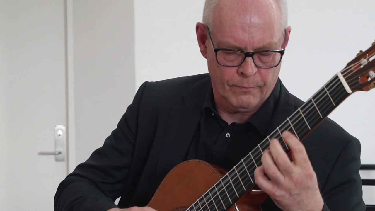 You are the Sunshine of My Life by Stevie Wonder - Danish Guitar Performance - Soren Madsen