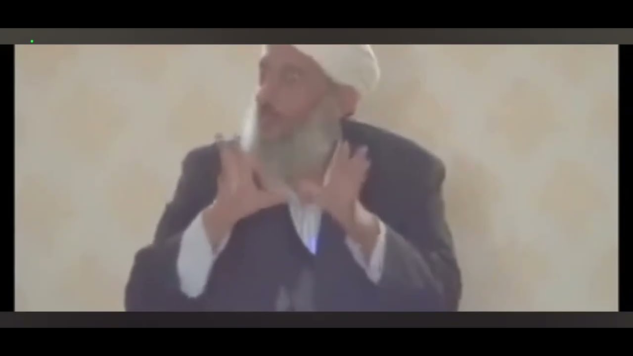 قيل إنني مجنون... قصة بكاء الشيخ محمد المقرمي واعتكافه في القرية وحكاياته مع القرآن الكريم