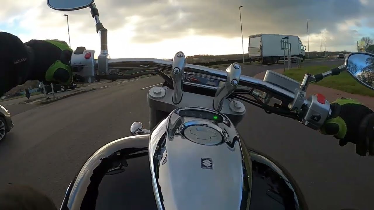 2012 Suzuki Intruder 1500 Walkaround & Test Ride