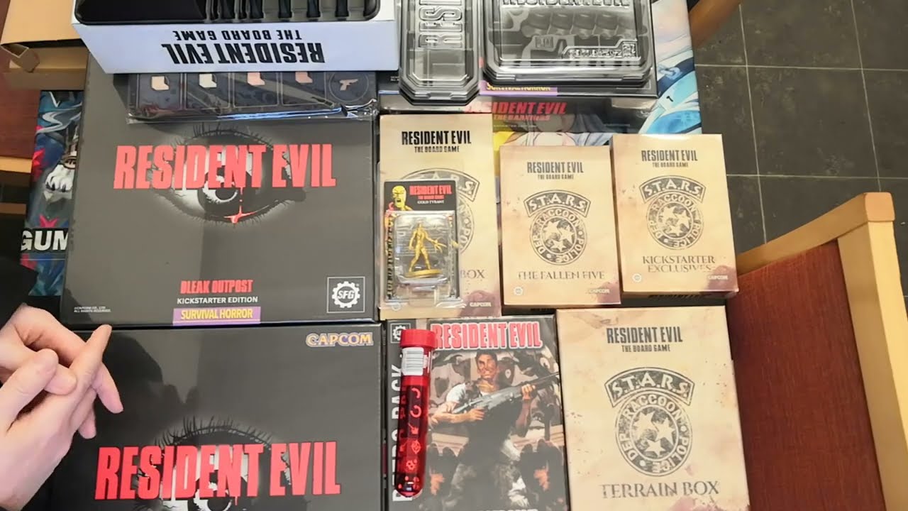 Resident Evil 1 Board Game, Entire Alpha Pledge Kickstarter, All in bundle! Unboxing and Review 🙀