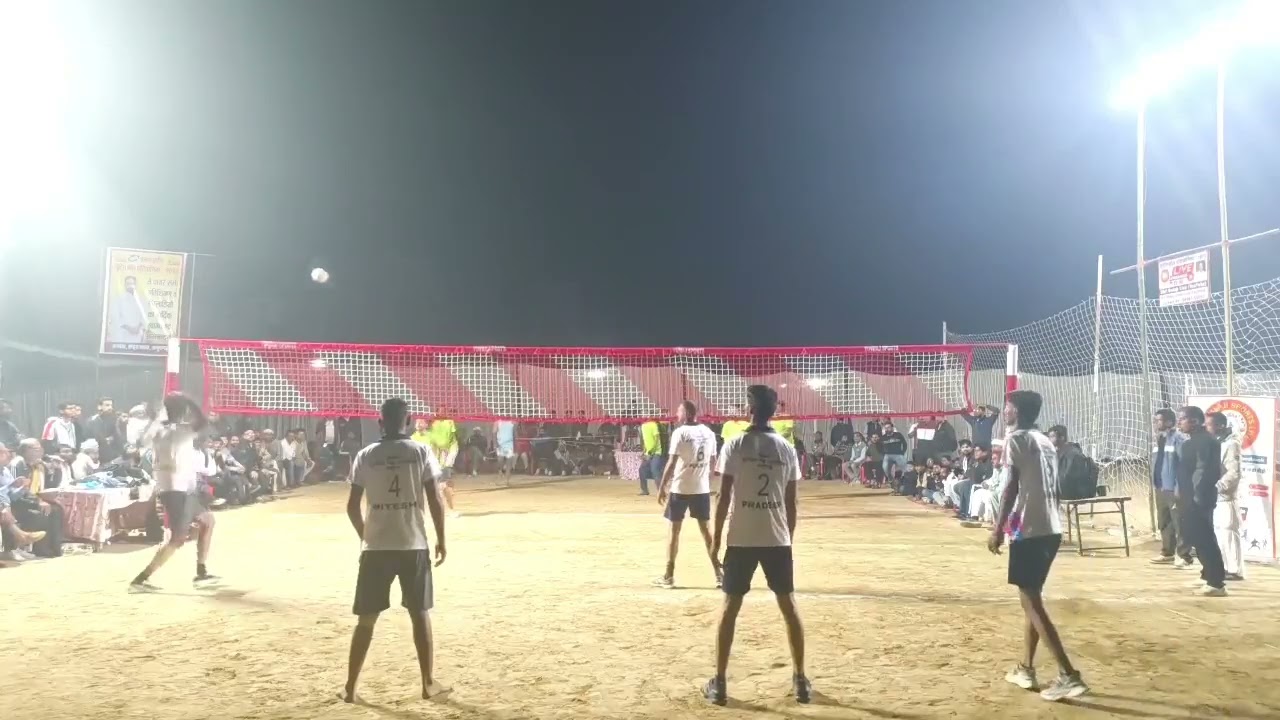 Anupgarh Vs  Mirzewala  at Anupgarh Pakki Shooting Volleyball Tournament 