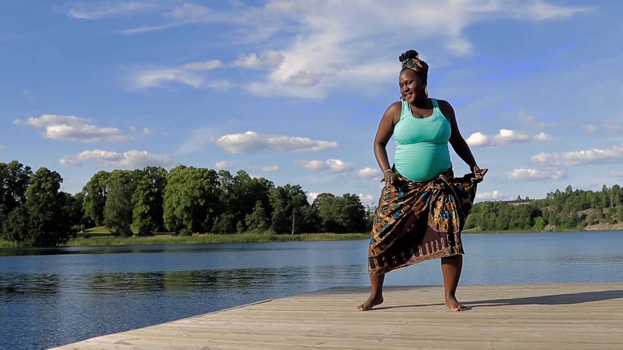 Yemi Alade ft. Sauti Sol - Africa- Babywearing dance & 2nd Pregnancy