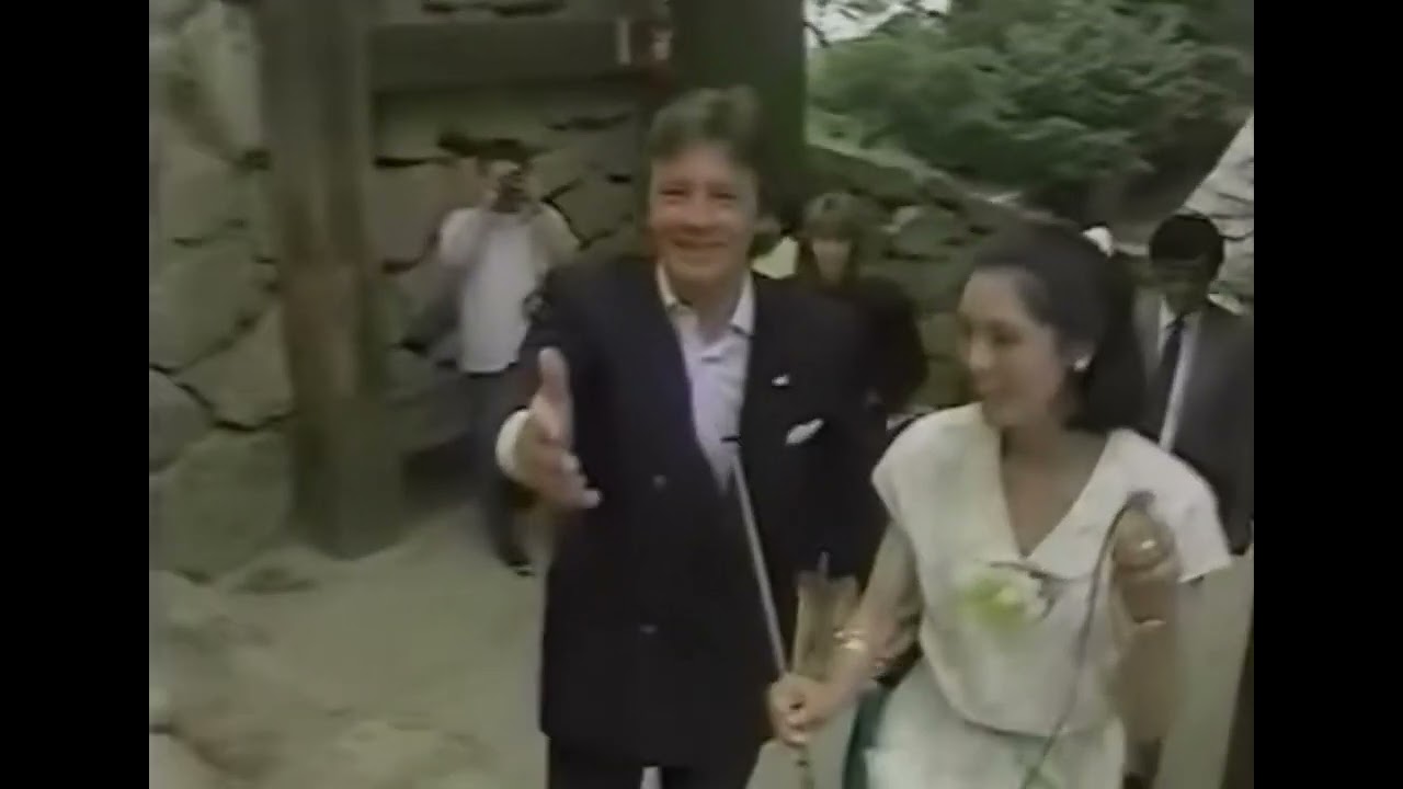 Alain Delon visite le Japon (1985)