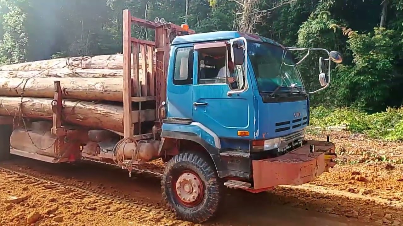 NISSAN DIESEL KEPALA LORI RG ENJIN LORI RE10 V10 LORI LOGGING NOMBOR 10 NAIK BUKIT 