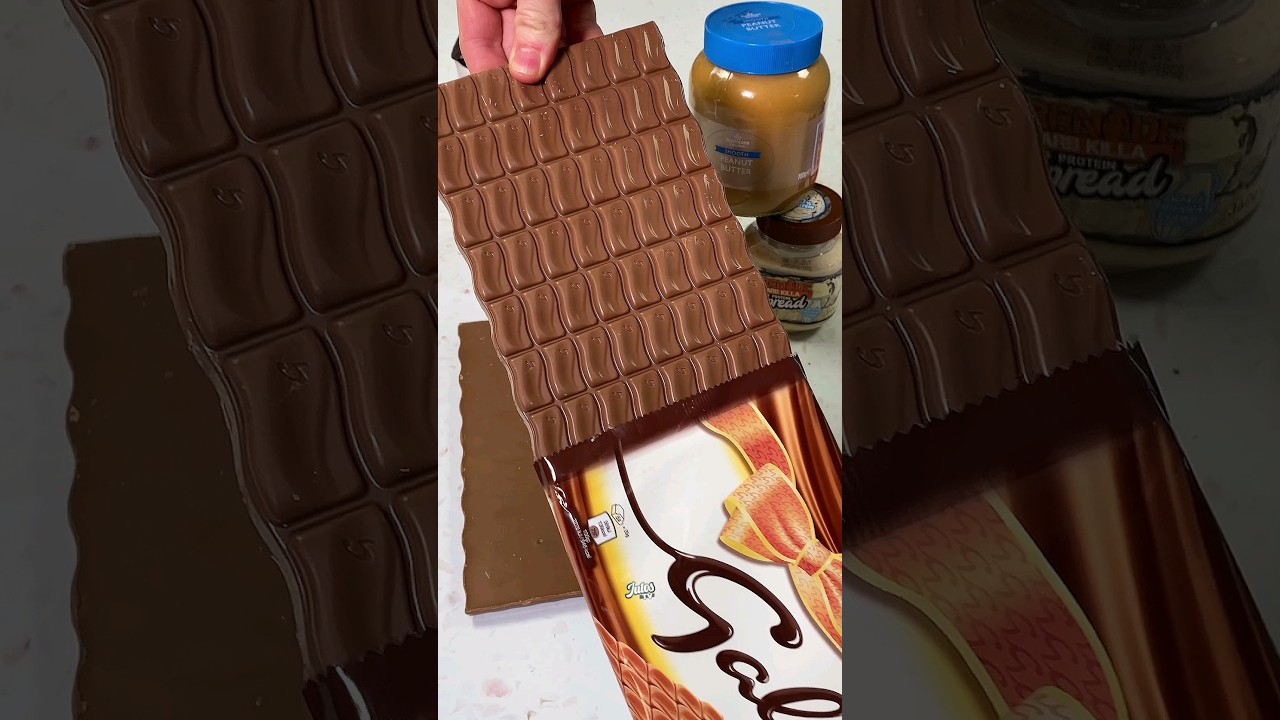 Giant Galaxy & M&M's Chocolate Bar | ASMR