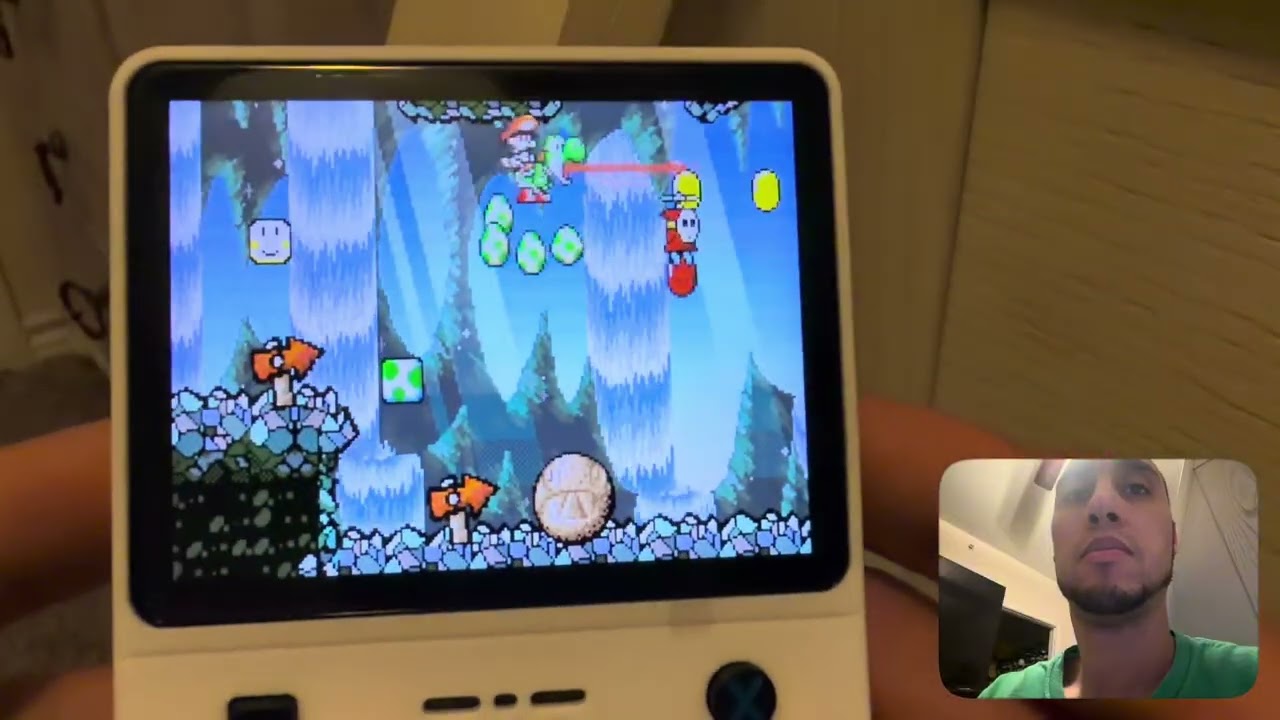 Playing yoshi island on R36s,game boy color  jugando yoshi island en game boy color. #retrogaming