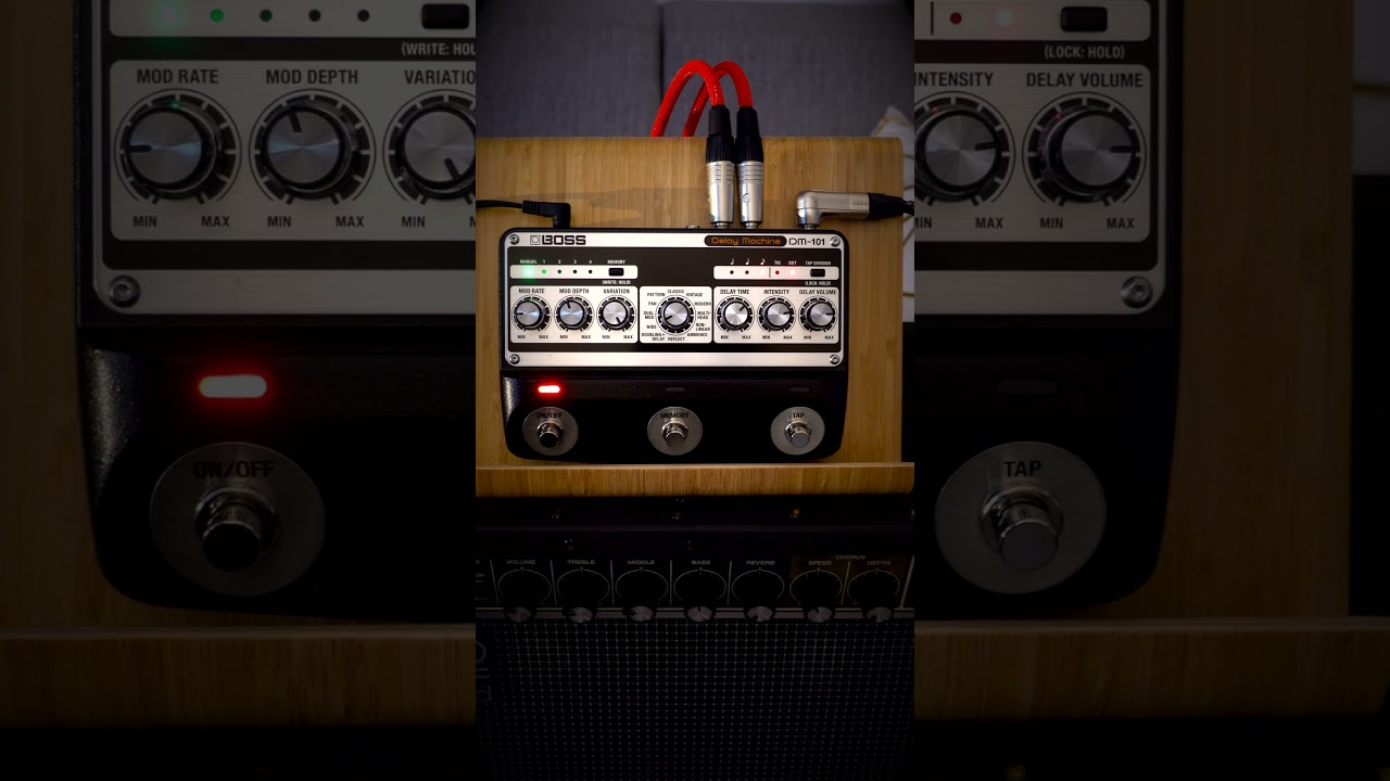 Boss DM101 WIDE Mode in STEREO Part 1