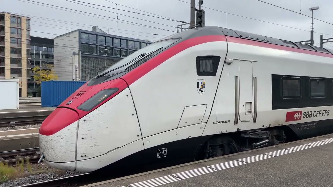 Departure Stadler Rail Giruno RABe 501 in Zürich 