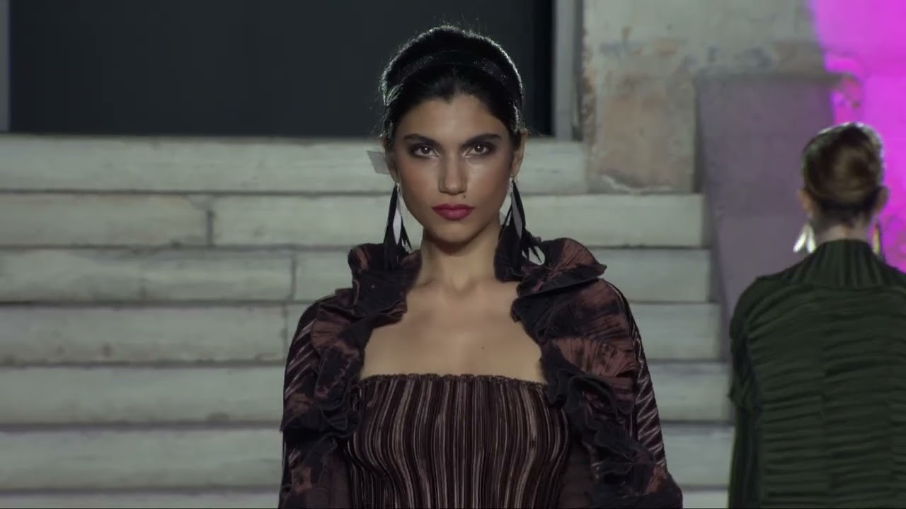 37th Athens Fashion Week | Daphne Valente