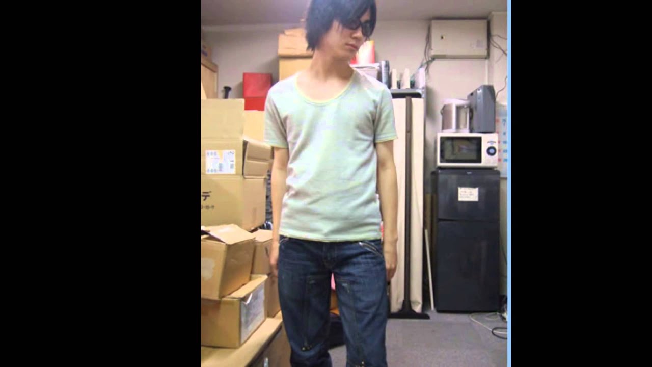 赤い月　鈴木達央