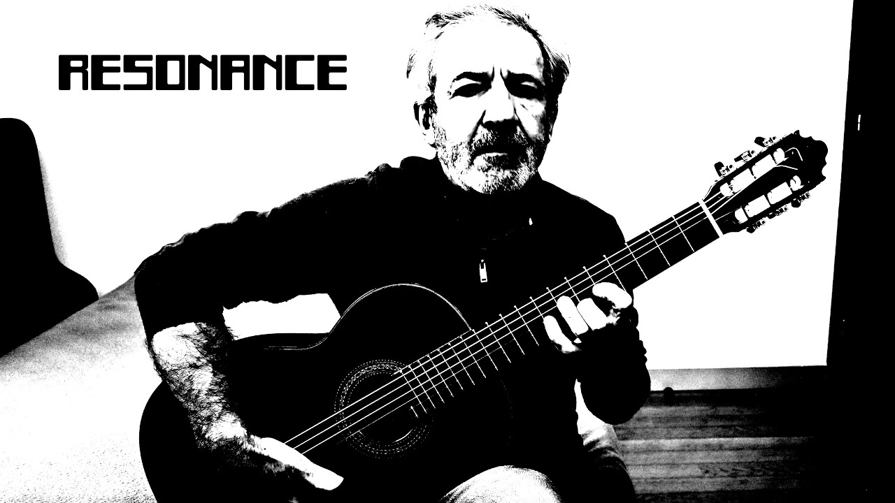Resonance - Classical Guitar by Frédéric Mesnier