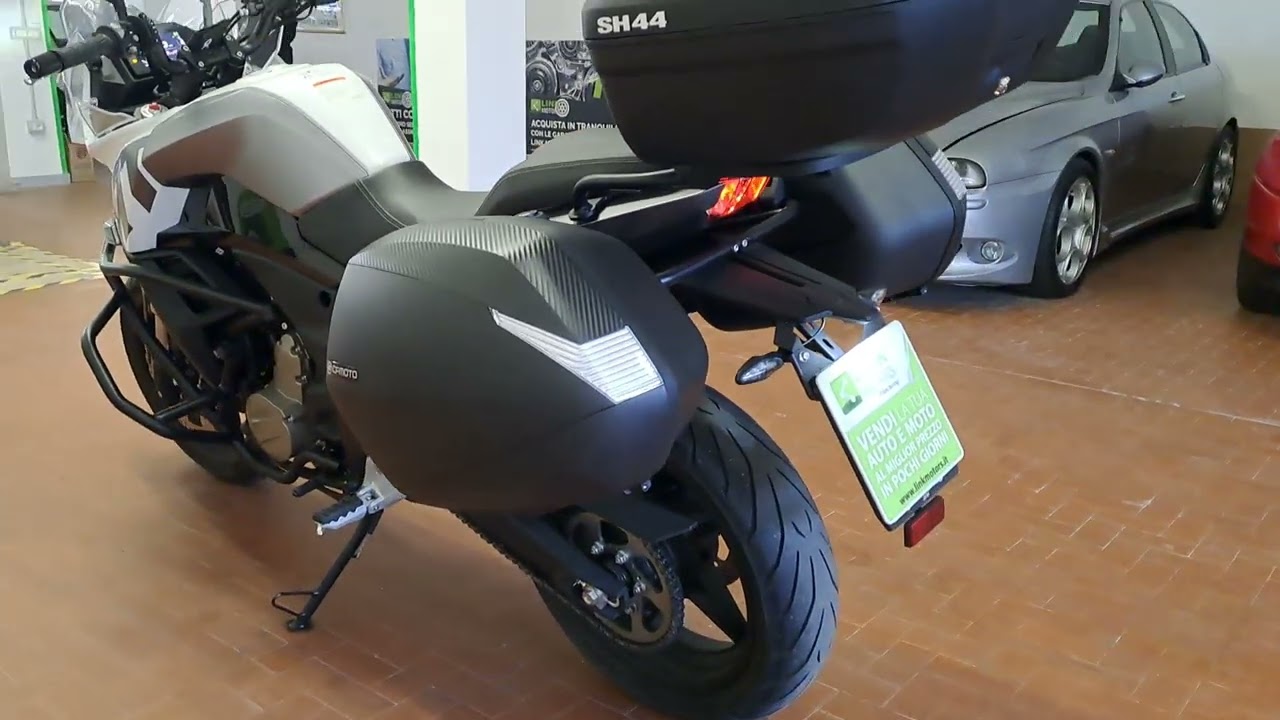 CF MOTO 650MT