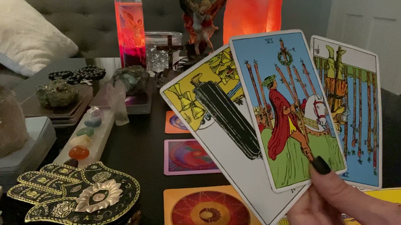 PISCES ♓️ THEY ARE TRYING TO MANIPULATE THEMSELVES BACK INTO YOUR LIFE/SOMEONE IS ADVISING THEM