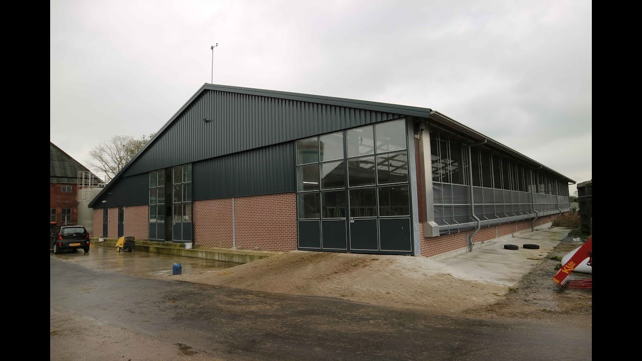 Expanding housing for 160 cow dairy herd in the Netherlands