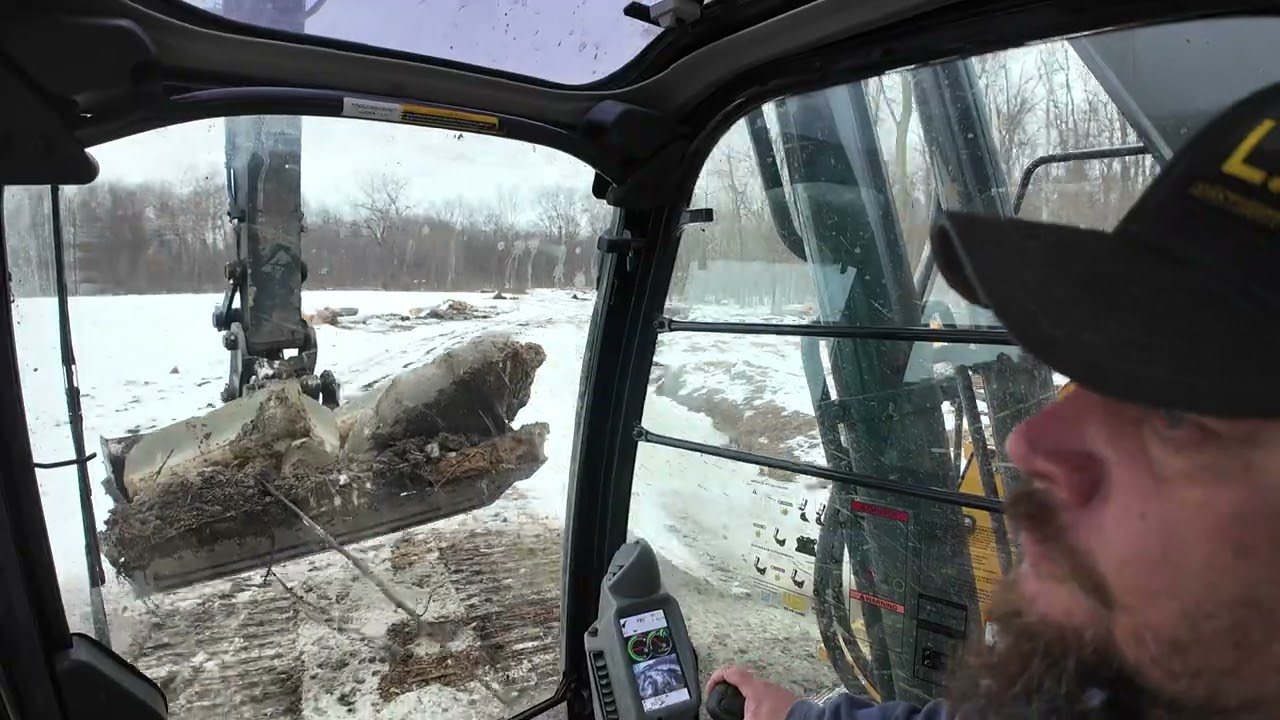 REMOVING ICE !