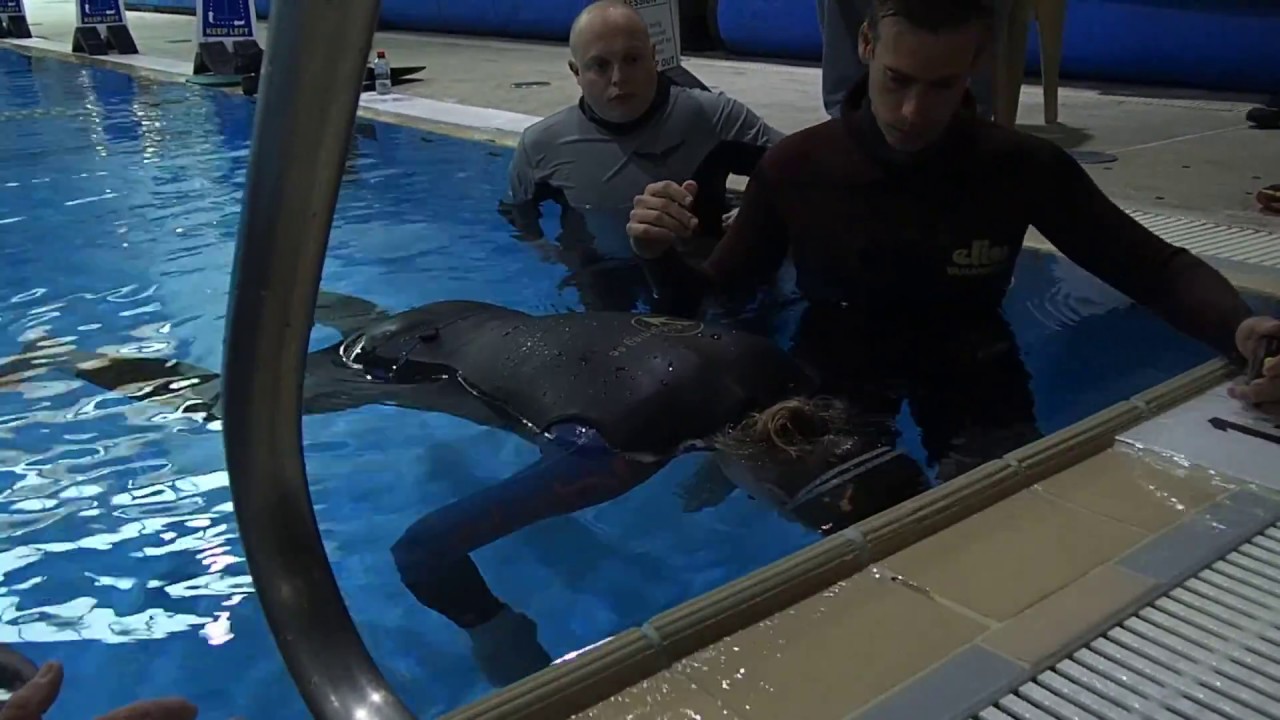 Kathryn Nevatt 7:45 NZ record static apnea
