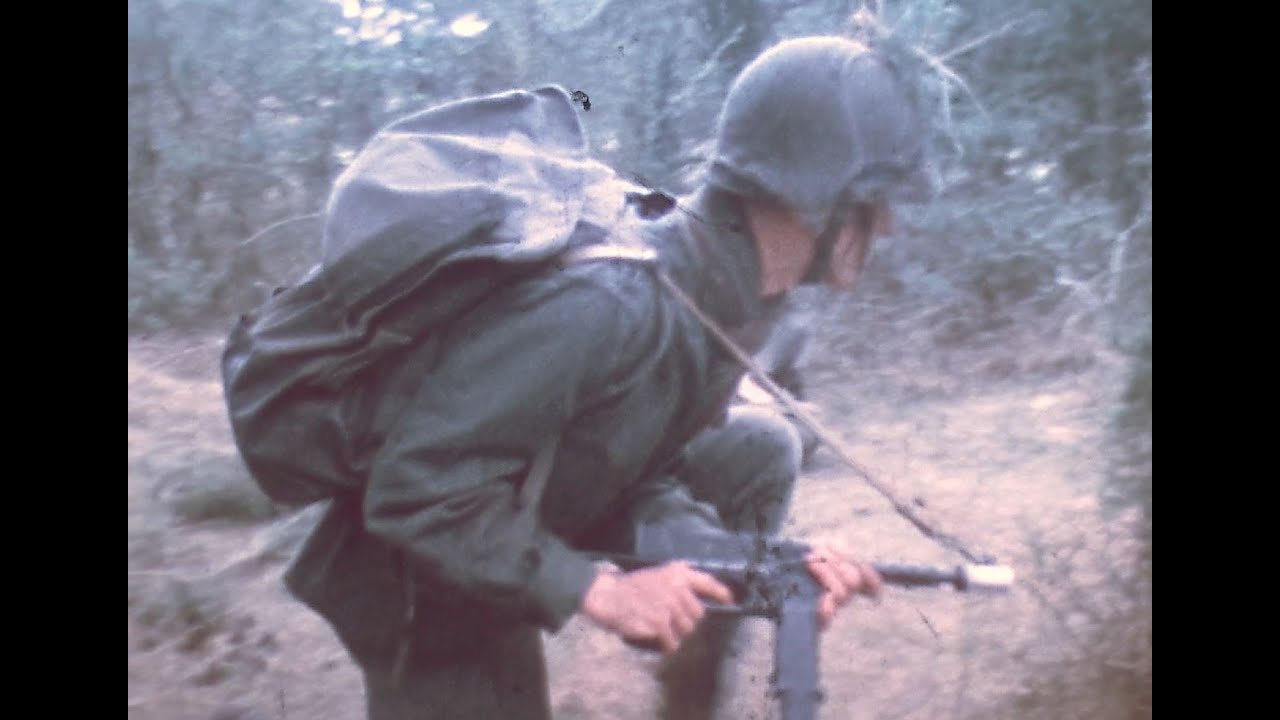 Préparation Militaire Terre Cadets de France Mourmelon  avril 1987