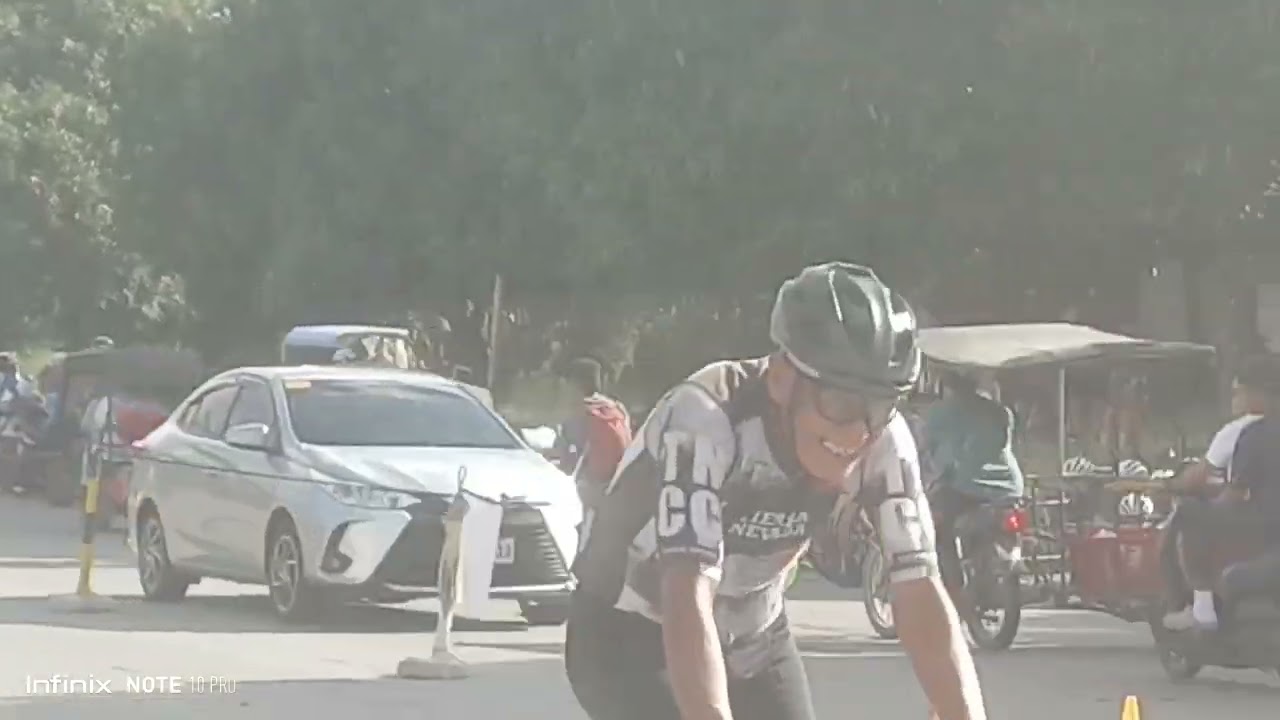 Happy fiesta tanza race lakas ni kuya rodman sa all tanza members 56 up category RB highlights.. 