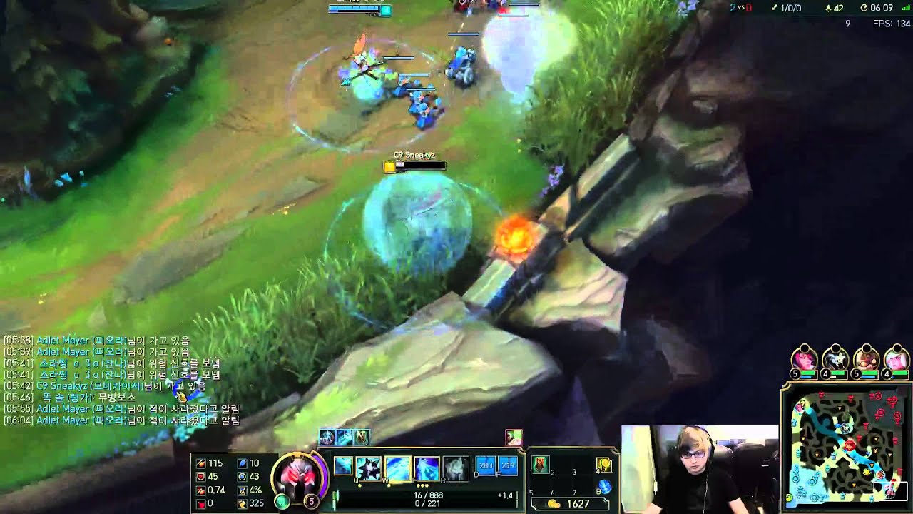 C9 Sneaky - Near death experience - KR Solo Queue