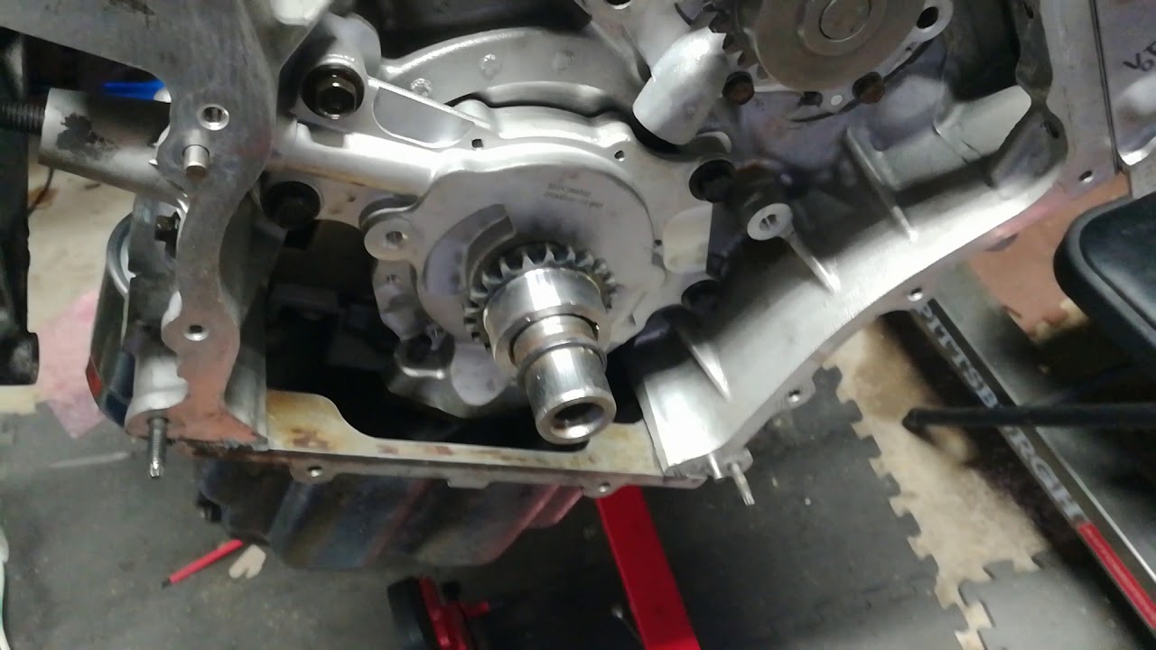 Chrysler 2.7 liter crankshaft sprocket installation