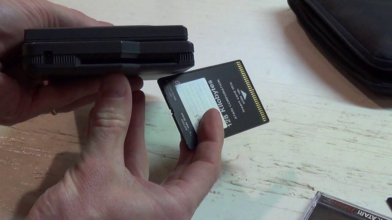 A tour of an Atari Portfolio
