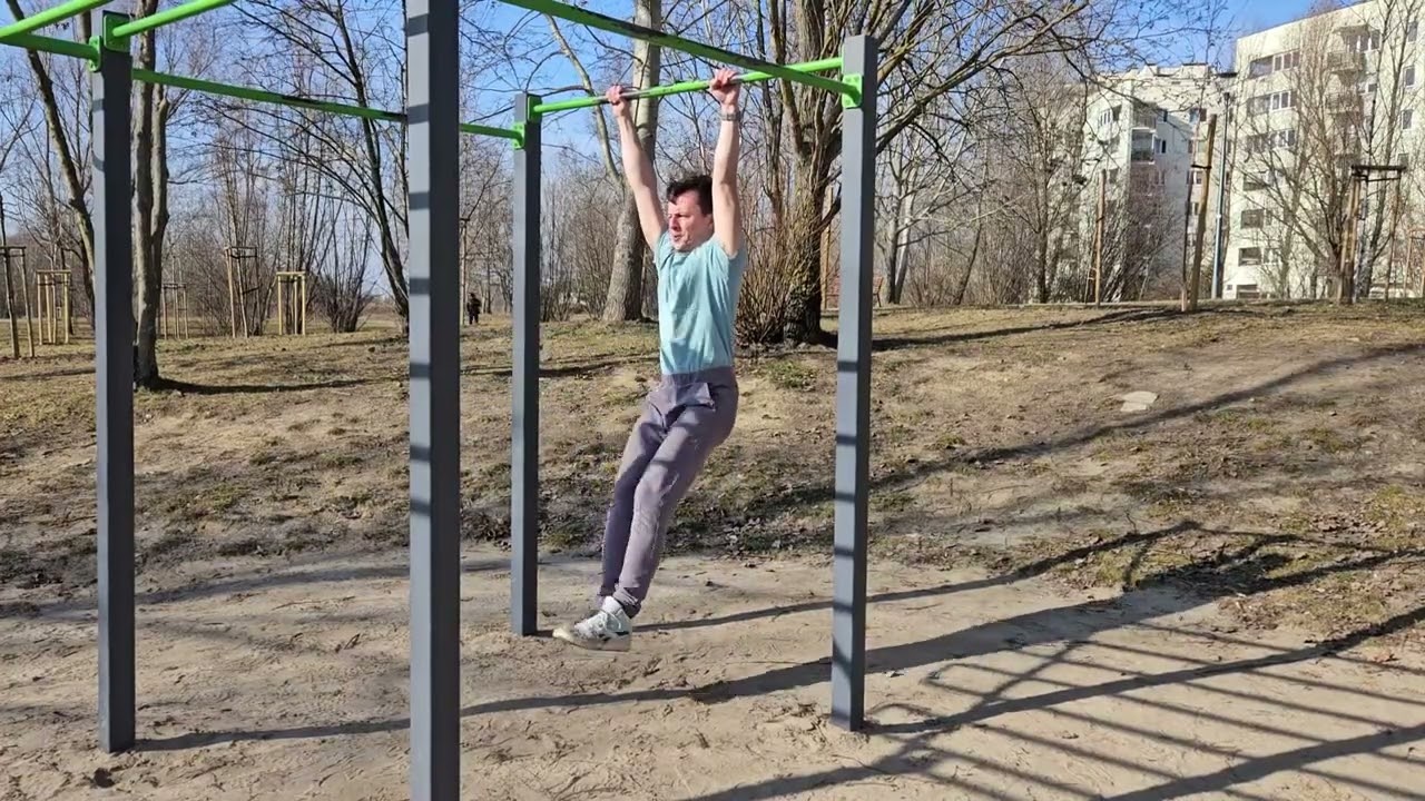 Podejście do muscle up oraz wznosy nóg [4 marzec 2025]