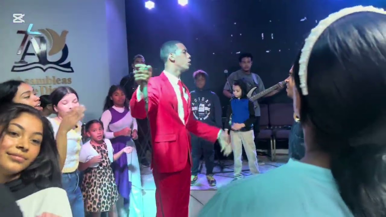 Un arpa me entregó en vivo ciudad, De Azua, Junior Alexander, poderoso lo vivido en esta actividad