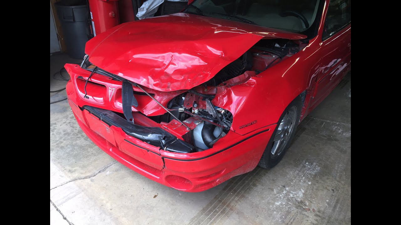 2000 Pontiac Grand Am GT1 light hit front end repair time lapse video