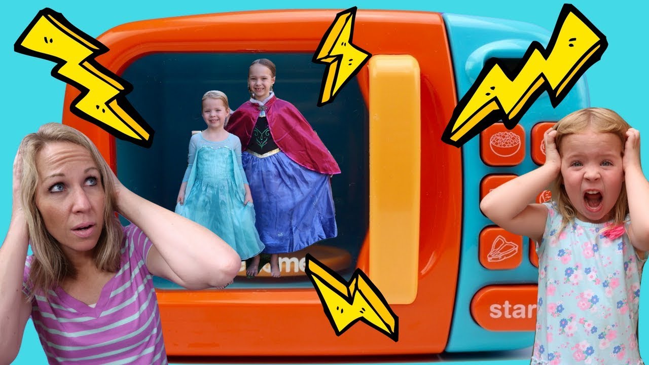 Playing with Princesses with the LIFE SIZE Magic Microwave